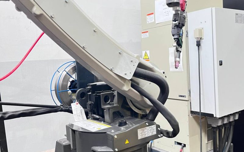 Isola saldatura braccio